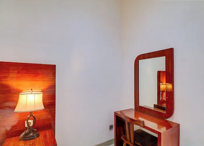 Palette Argya Santi And Otel